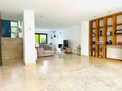 Moderno Chalet en La Moraleja (Ref. AM1688)