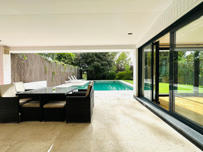 Moderno Chalet en La Moraleja (Ref. AM1688)