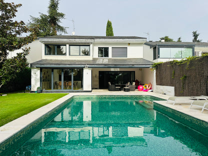 Moderno Chalet en La Moraleja (Ref. AM1688)