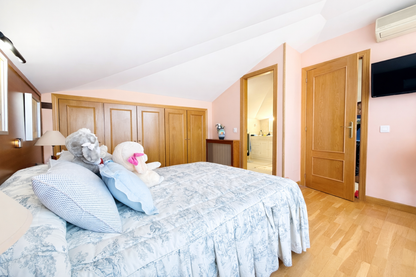 Casa o chalet independiente en venta en Ciudalcampo(Ref.CDC1969)