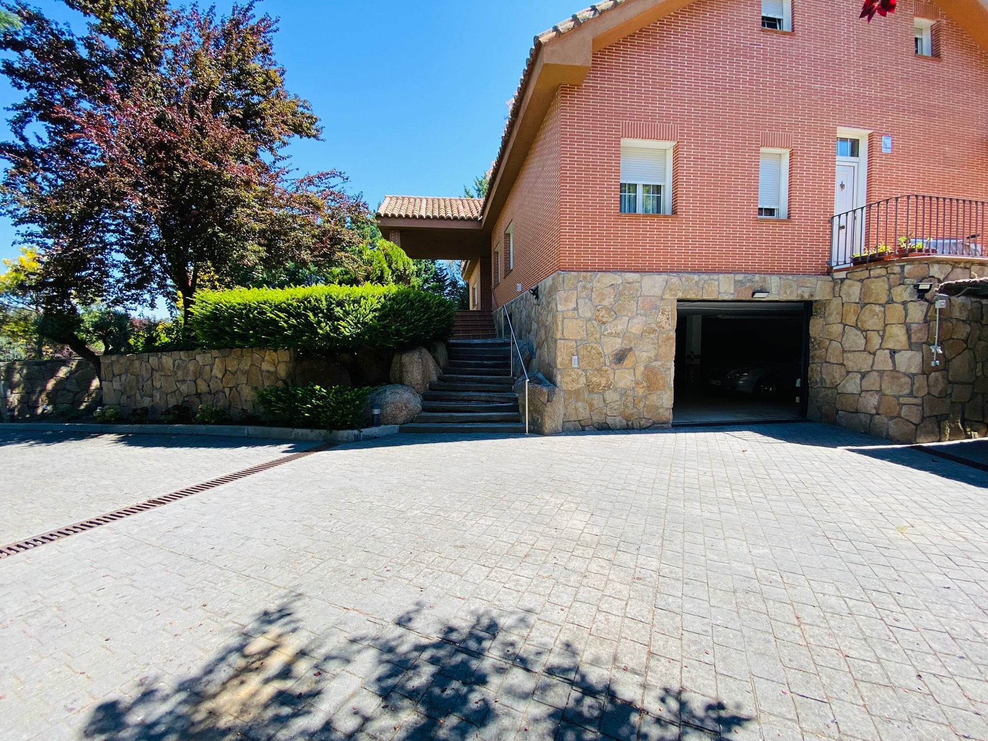 houseandhouse chalet venta ciudalcampo cdc1728-30