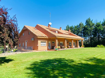 houseandhouse chalet venta ciudalcampo cdc1728-34