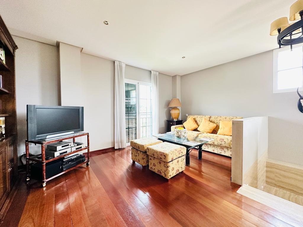 Casa o chalet independiente en venta en Ciudalcampo(Ref.CDC1838)